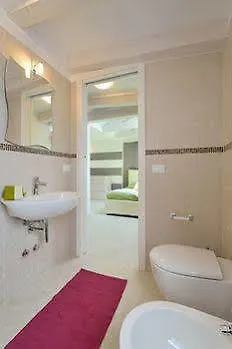 Otel Supreme
